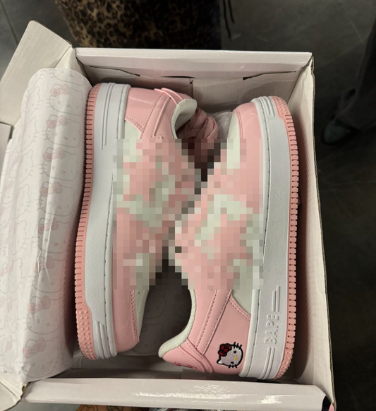 Hello Litty Dapestas